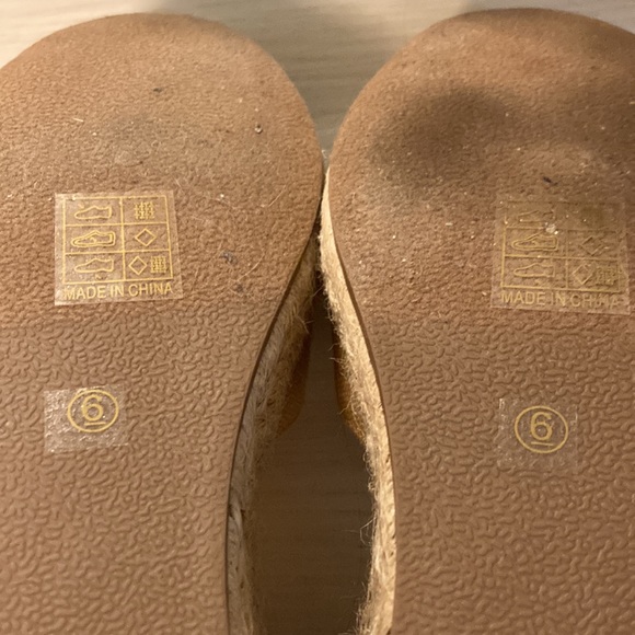 NWOT Journee Collection Monte Espadrilles - Picture 4 of 7